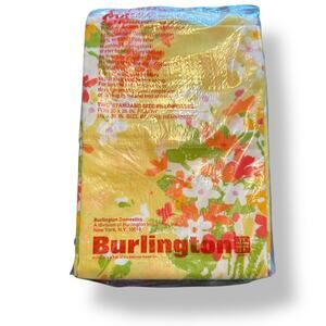 NOS VINTAGE BURLINGTON LOVE KNOTS YELLOW FLORAL PILLOWCASE SET 2